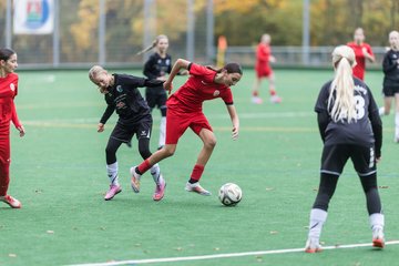 Bild 214 - wCJ VfL Pinneberg - Eimsbuettler TV : Ergebnis: 0:3